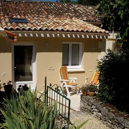 펜션 Maison Du Ruisseau Malaville