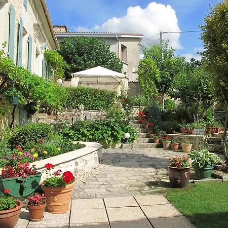 Holiday home Maison Du Ruisseau *