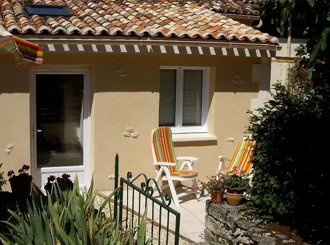 Сasa de vacaciones Maison Du Ruisseau Malaville